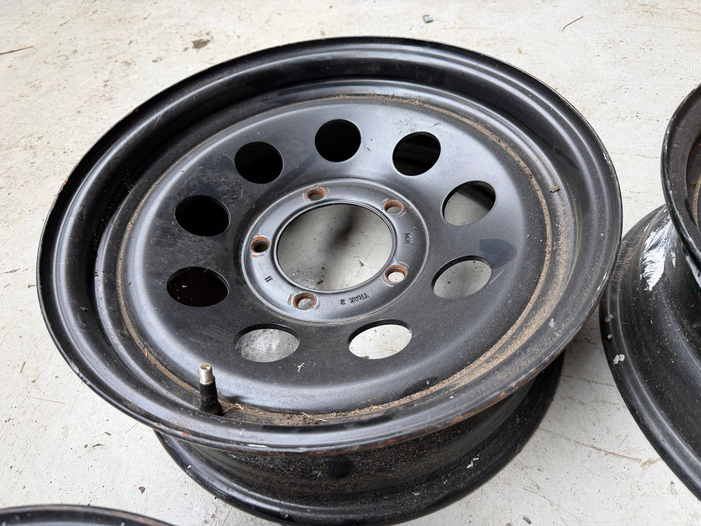 16 Inch black UAZ rimms (set of 4) - 316220-3101015 USED - - UAZ spare parts