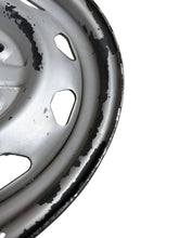 Kép betöltése a Galéria nézegetőbe, 16" Steel Rim Silver USED - Bukhanka (Classic &amp; Modern), Hunter &amp; 469 – OEM 316220-3101015-07-silver - - UAZ spare parts