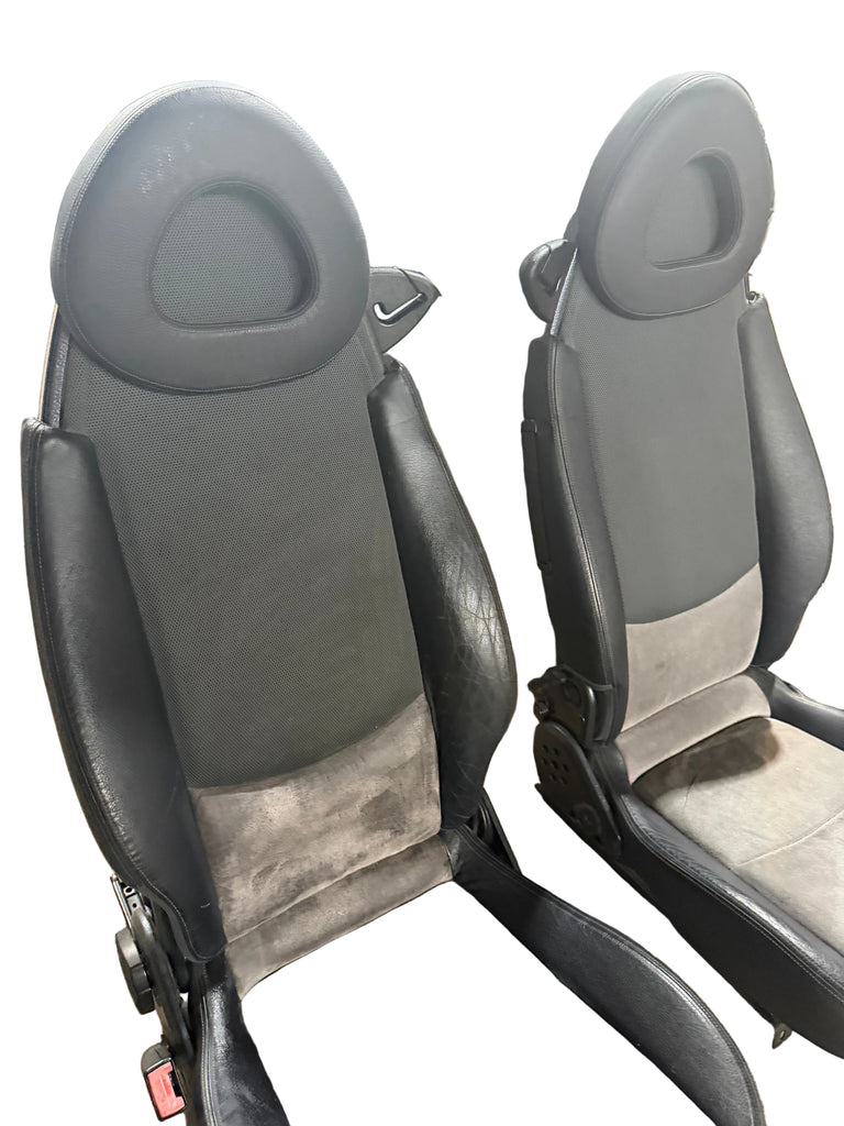 Conjunto de bancos Smart (2 un.) em Alcântara – Bukhanka (Clássica e Moderna) – OEM SMART-ALCA