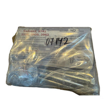 Načíst obrázek do prohlížeče Galerie, Body Lift Set 40mm – Bukhanka, Hunter &amp; 469 (Classic &amp; Modern) – OEM 7412