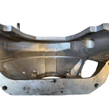 Încarcă imaginea în vizualizatorul Galerie, Clutch Housing – Bukhanka Classic (2.4 L &amp; 2.9 L), Hunter &amp; 469 (2.4 L &amp; 2.9 L) – OEM 402-1601015