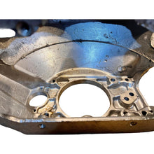 Kép betöltése a Galéria nézegetőbe, Clutch Housing Converter 2.9→5-Speed - Bukhanka Classic (2.9L) - 420-1601015-01 - - UAZ spare parts