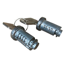 Laden Sie das Bild in den Galerie-Viewer, Cylinder Lock with 2 Keys – Bukhanka Modern (2.7L Injection), Hunter &amp; 469 (2.7L) – OEM 452-6105152 - Body and exterior - UAZ spare parts