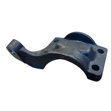 Načíst obrázek do prohlížeče Galerie, Front Axle Strap Bracket Left – Bukhanka (Classic &amp; Modern), Hunter &amp; 469 – OEM 452-2902419