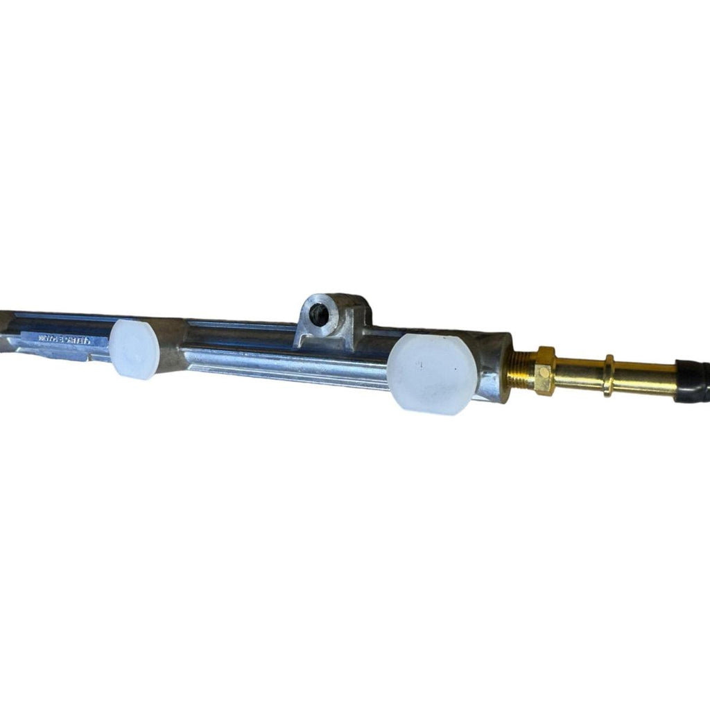 Fuel Rail with Pressure Reducing Valve – Hunter & 469, Patriot, Profi, Bukhanka Modern (2.7L) – OEM 406.1104058-31 - Fuel - UAZ spare parts