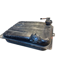 Carica l'immagine nel visualizzatore di Gallery, Fuel Tank – GAZ Series – OEM GAZ-65555 - GAZ - UAZ spare parts