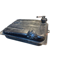 Afbeelding in Gallery-weergave laden, Fuel Tank – GAZ Series – OEM GAZ-65555