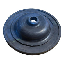 Laden Sie das Bild in den Galerie-Viewer, Gear Lever Floor Seal - GAZ 69 Series - OEM 76-5107038 - - UAZ spare parts