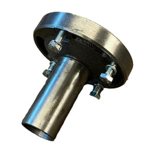 Afbeelding in Gallery-weergave laden, Gearbox End Cap ADS 5-Speed (not Dymos) - Bukhanka Modern (2.7L), Hunter &amp; 469 (2.7L) - - UAZ spare parts
