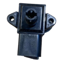 Afbeelding in Gallery-weergave laden, Intake Air Sensor (MAP) Euro 4- (Mika) – Bukhanka Modern (2.7L), Hunter &amp; 469 (2.7L), Patriot, Profi – OEM 110308-0239010 - Engine - UAZ spare parts