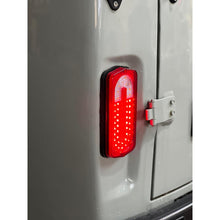 Afbeelding in Gallery-weergave laden, LED Tail light Universal – Hunter &amp; 469, Bukhanka – OEM 4573-001-87018980-2014 - - UAZ spare parts