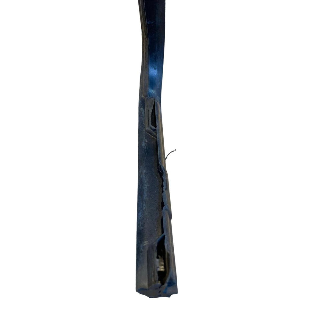 Left Front Door Vent Window Rubber – Bukhanka (Classic & Modern) – OEM 451-6103054-1 - Body and exterior - UAZ spare parts