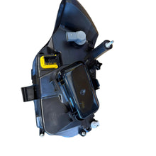 Afbeelding in Gallery-weergave laden, Left Headlamp from 2015 - Patriot - OEM 3163-00-3711011-20 - - UAZ spare parts