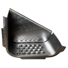 Kép betöltése a Galéria nézegetőbe, Left Step (Body Part) – Bukhanka (Classic &amp; Modern) – OEM 045150-8405013-00 - Body and exterior - UAZ spare parts