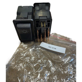 Light Switch – Bukhanka Modern, Hunter & 469 (2.7L), Patriot – OEM 3160-00-3710030-00 - Electrical and instruments - UAZ spare parts
