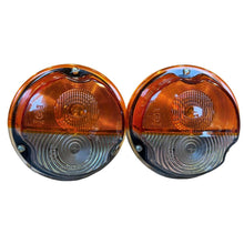Carica l'immagine nel visualizzatore di Gallery, Parking/Turn Signal Light Set (2 pcs) – Bukhanka (Classic &amp; Modern), Hunter &amp; 469 – OEM 3741-3712010-01 - Lights - UAZ spare parts