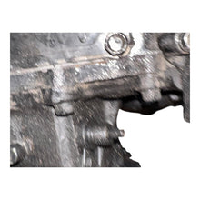 Încarcă imaginea în vizualizatorul Galerie, Rebuilt 5-Speed Gearbox &amp; Transfer Case, Mechanical Speedsensor - classic Buhanka (2.4L and 2.9L) OEM XX REBUILDED - - UAZ spare parts