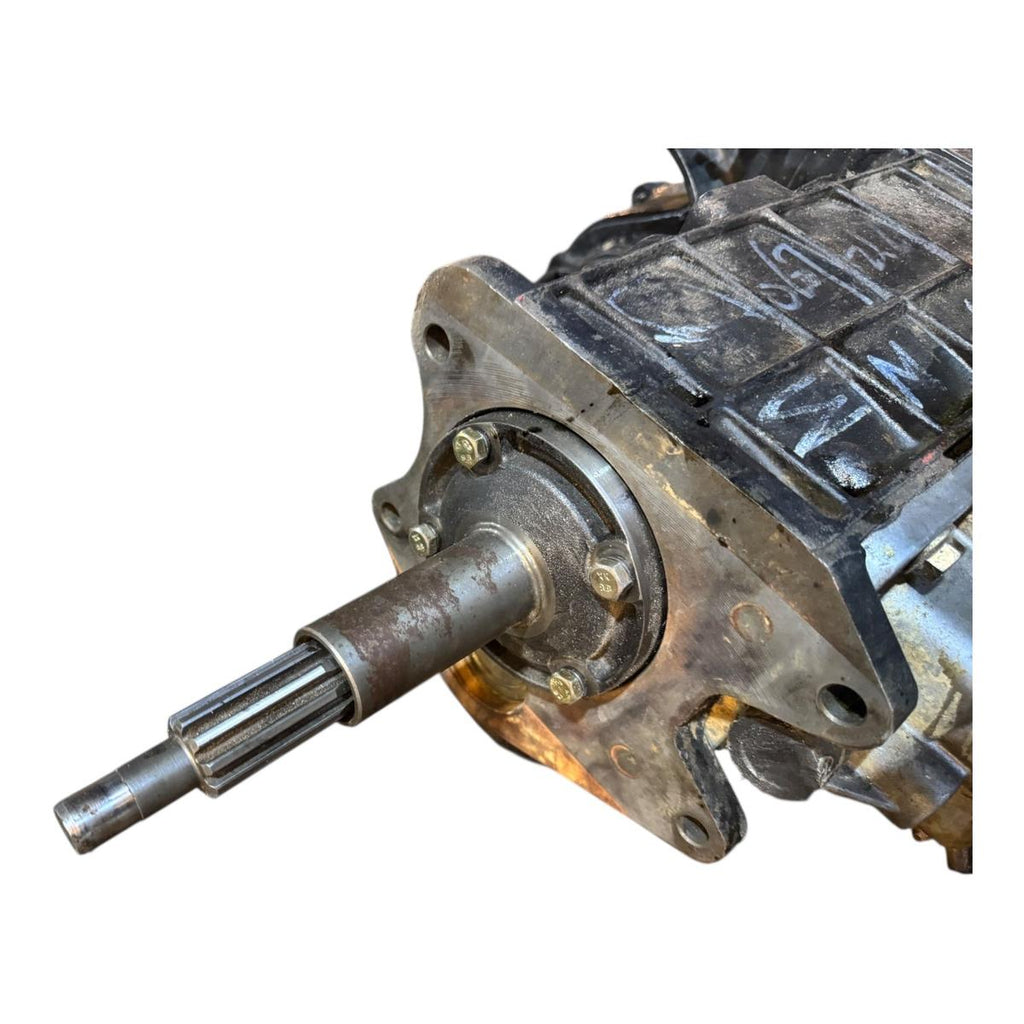 Rebuilt 5-Speed Gearbox & Transfer Case, Mechanical Speedsensor - classic Buhanka (2.4L and 2.9L) OEM XX REBUILDED - - UAZ spare parts