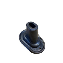 Įkelti paveikslėlį į galerijos peržiūrą, Rubber Handbrake Handle Boot – Bukhanka (Classic 2.4L &amp; 2.9L, Modern 2.7L) – OEM 045200-3508160-00 - Interior - UAZ spare parts