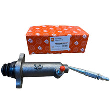 Charger l'image dans la galerie, Slave Clutch Cylinder Metal – Bukhanka Modern (2.7L), Hunter &amp; 469 (2.7L) – OEM 316050-1602510-05 - Clutch and transmission - UAZ spare parts