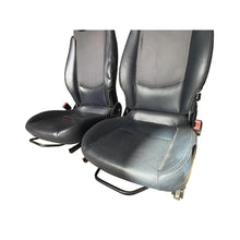 Ielādēt attēlu galerijas skatītājā, Smart Full Leather Heated Seat Set (2 pcs) – Bukhanka (Classic &amp; Modern) – OEM SMART123ZACHTBLAUW - Interior - UAZ spare parts