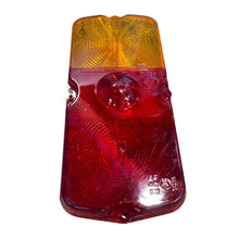 Načíst obrázek do prohlížeče Galerie, Taillight Cap – Bukhanka (Classic &amp; Modern) &amp; Hunter &amp; 469 (All Engines) – OEM 371600 - Lights - UAZ spare parts