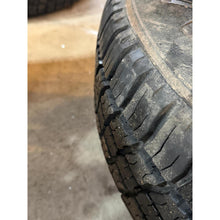 Načíst obrázek do prohlížeče Galerie, Wheel &amp; Tire Set 16in White 225/75R16 (5x) – Hunter &amp; 469; Bukhanka – USED - - UAZ spare parts