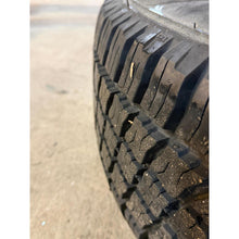 Načíst obrázek do prohlížeče Galerie, Wheel &amp; Tire Set 16in White 225/75R16 (5x) – Hunter &amp; 469; Bukhanka – USED - - UAZ spare parts