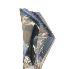 Kép betöltése a Galéria nézegetőbe, Wind Deflectors Set (2 pcs) – Bukhanka (Classic &amp; Modern) – OEM 459950134 - Accessories and upgrades - UAZ spare parts