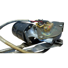 Lataa kuva Galleria-katseluun, Windshield Wiper Motor with Trapezium – Bukhanka Classic (2.4L &amp; 2.9L) – OEM 3303-5205100 / 3962-5205100 - Used &amp; Refurbished - UAZ spare parts