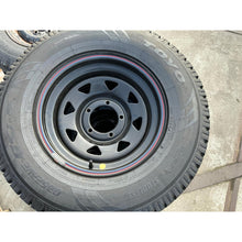 Charger l'image dans la galerie, XL Off-Road Rim and Tire Set – 16 Inch – All-Terrain – Modern UAZ – Price per Set of 4 - - UAZ spare parts