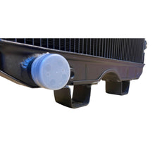 Kép betöltése a Galéria nézegetőbe, Aluminum Radiator – Bukhanka (Classic &amp; Modern) &amp; Hunter &amp; 469 – OEM 3741 - 1301010 - aluminium – UAZPARTS.COM UAZ onderdeel – OEM 3741 - 1301010 - aluminium