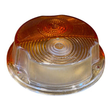 Kép betöltése a Galéria nézegetőbe, City Light / Turn Signal Cover Orange / White – Bukhanka (Classic &amp; Modern), Hunter &amp; 469 – OEM 3741 - 3712010 - 02 – UAZPARTS.COM UAZ onderdeel – OEM 3741 - 3712010 - 02