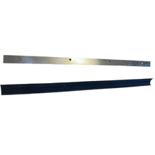Laden Sie das Bild in den Galerie-Viewer, Front Door Window Seal – Bukhanka (Classic &amp; Modern) – OEM 452 - 6103480 – UAZPARTS.COM UAZ onderdeel – OEM 452 - 6103480