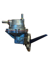 Afbeelding in Gallery-weergave laden, Fuel Pump Classic – Bukhanka Classic (2.4L Carburetor) UAZ/ZMZ engine – OEM 451 - 1106010 double thule connection – UAZPARTS.COM UAZ PART – OEM 451-1106010