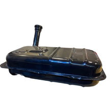 Lataa kuva Galleria-katseluun, Fuel Tank Right Side Single Connection – Bukhanka (Classic 2.4L &amp; 2.9L, Modern 2.7L) – OEM 374110110201001 - 01 – UAZPARTS.COM UAZ onderdeel – OEM 374110110201001 - 01