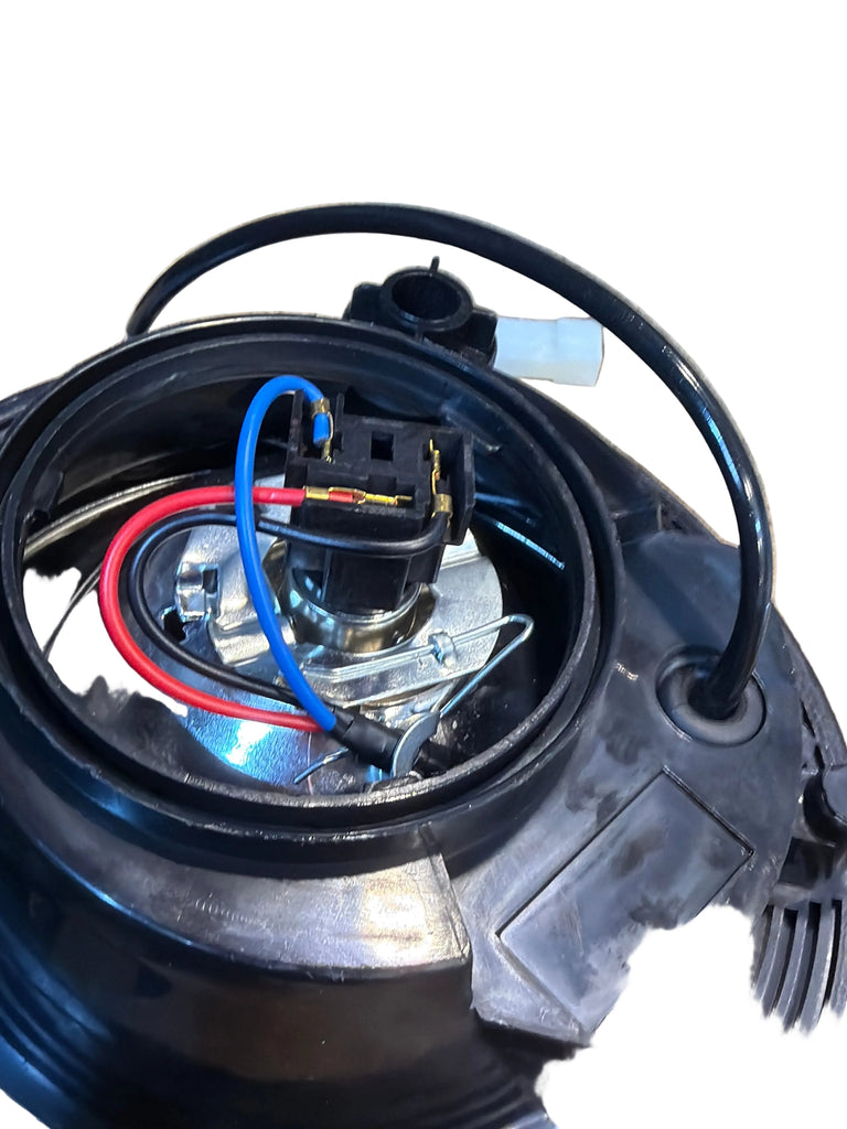Headlight (H4, inkl bulb) – Bukhanka (Classic & Modern), Hunter & 469, GAZ – OEM 3711010 - Lights - UAZ spare parts