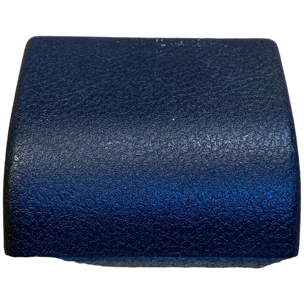 Hinge Protector Rear – Bukhanka (Classic 2.4L & 2.9L, Modern 2.7L), Patriot – OEM 3163 - 6820104 – UAZPARTS.COM UAZ onderdeel – OEM 3163 - 6820104