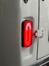 Załaduj zdjęcie do przeglądarki galerii, LED Taillight Universal – Hunter &amp; 469, Bukhanka – OEM 4573 - 001 - 87018980 - 2014 – UAZPARTS.COM UAZ PART – OEM 4573-001-87018980-2014