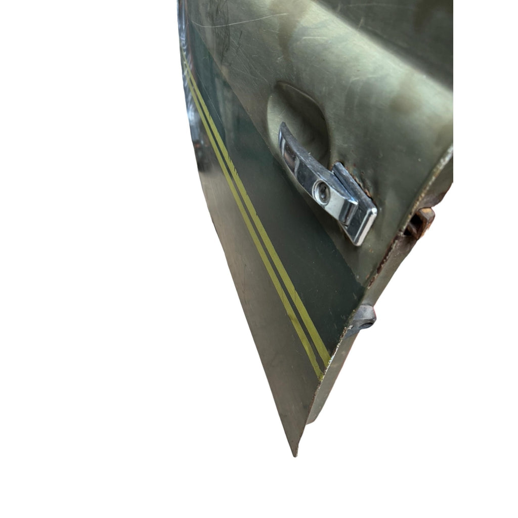 Left Door (Used) – Bukhanka (Classic & Modern) – OEM rstrrXXX – UAZPARTS.COM UAZ onderdeel – OEM rstrrXXX