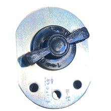 Načíst obrázek do prohlížeče Galerie, Main Electrical Switch – Bukhanka Classic (2.4L &amp; 2.9L) &amp; Hunter/469 (2.4L &amp; 2.9L) – OEM VK318B - 3737010 - 02 – UAZPARTS.COM UAZ onderdeel – OEM VK318B - 3737010 - 02