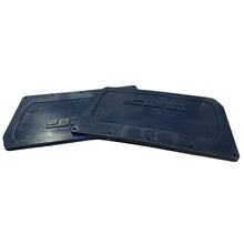 Charger l'image dans la galerie, Mud Flap Set (2 pcs) – Bukhanka, Hunter &amp; 469, Patriot, Profi – OEM 60858489 - 04 – UAZPARTS.COM UAZ onderdeel – OEM 60858489 - 04