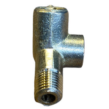 Įkelti paveikslėlį į galerijos peržiūrą, Oil Pressure Sensor Fitting – Bukhanka Modern (2.7L), Hunter &amp; 469 (2.7L), Patriot, Profi – OEM 42000.0053 - 00 - 3829420 - 02 – UAZPARTS.COM UAZ onderdeel – OEM 42000.0053 - 00 - 3829420 - 02