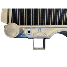 Načíst obrázek do prohlížeče Galerie, Radiator (Copper) – Bukhanka Classic &amp; Modern (2.4L, 2.9L, 2.7L) – OEM 3741 - 1301010 - koper – UAZPARTS.COM UAZ onderdeel – OEM 3741 - 1301010 - koper