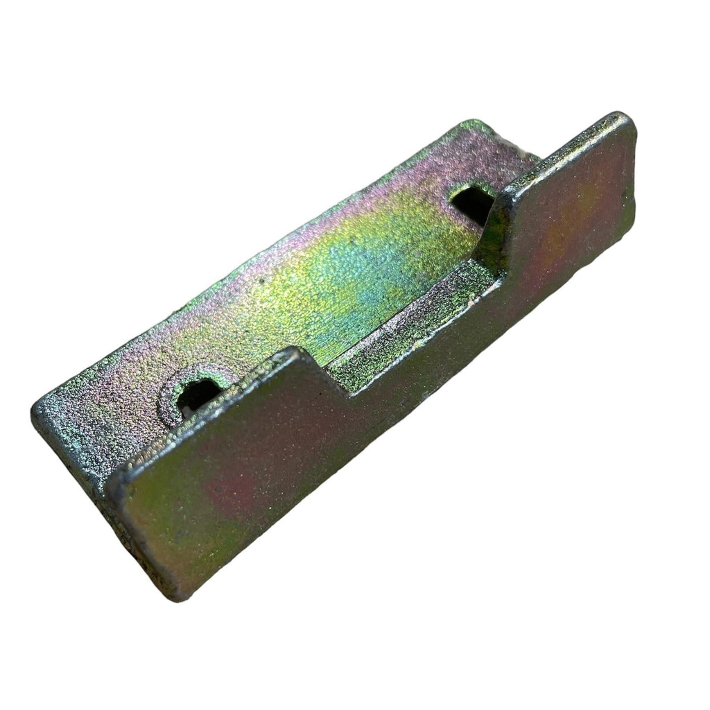 Rear Door Upper Strike Plate – Bukhanka (Classic 2.4L & 2.9L, Modern 2.7L) – OEM 452 - 10 - 6323104 - 00 – UAZPARTS.COM UAZ onderdeel – OEM 452 - 10 - 6323104 - 00