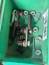 Load image into Gallery viewer, Rear Drum Brake Set USED - Hunter &amp; 469, Bukhanka - 220600350201003 – UAZPARTS.COM UAZ PART – OEM 5873487438348734