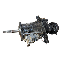 Carica l'immagine nel visualizzatore di Gallery, Rebuilded gearbox and transfercase modern Buhanka with mechnical speed sensor - OEM 2206 - 1700010 - 01 &amp; 3909 - 95 - 1800120 - 00 REBUILDED – UAZPARTS.COM UAZ PART – OEM 