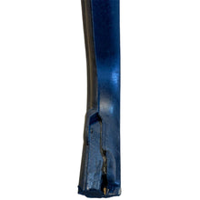 Kép betöltése a Galéria nézegetőbe, Right Front Door Vent Window Rubber – Bukhanka (Classic &amp; Modern) – OEM 451 - 6103054 – UAZPARTS.COM UAZ onderdeel – OEM 451 - 6103054