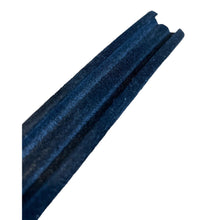 Carregar imagem no visualizador da Galeria, Rubber Window Frame Front Door – Bukhanka (Classic &amp; Modern) – OEM 451 - 6103254 / 451 - 6103422 – UAZPARTS.COM UAZ onderdeel – OEM 451 - 6103254 / 451 - 6103422