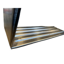 Side Door Step – Bukhanka (Classic & Modern) – OEM 0452 - 10 - 8405102 – UAZPARTS.COM UAZ onderdeel – OEM 0452 - 10 - 8405102